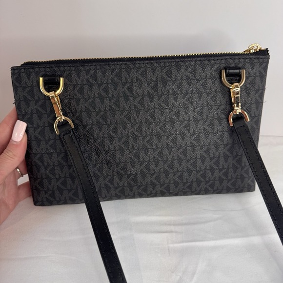 Michael Kors Crossbody Bag With Signature Logo Gold Accents Black Leather - Picture 6 of 13